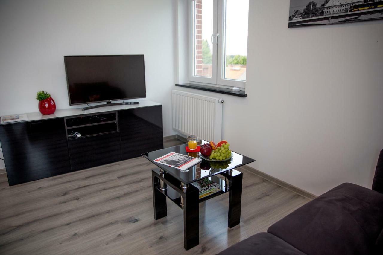 Apartament 102 G&W Apartment Вроцлав Екстериор снимка